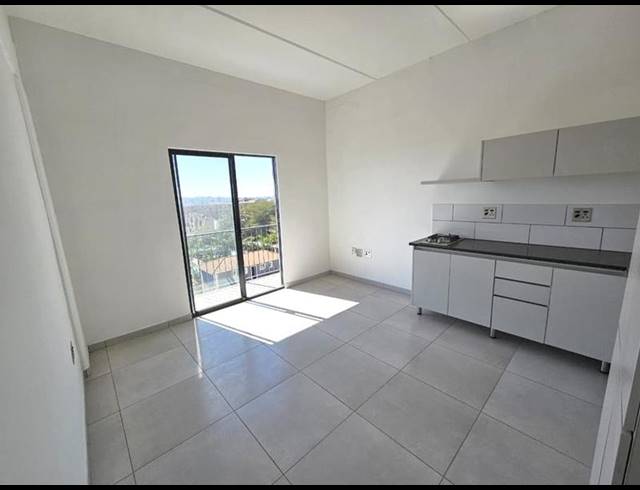1 BEDROOM APARTMENT FOR SALE IN FERNDALE